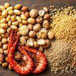 Fargerik samling av allergifremkallende matvarer.